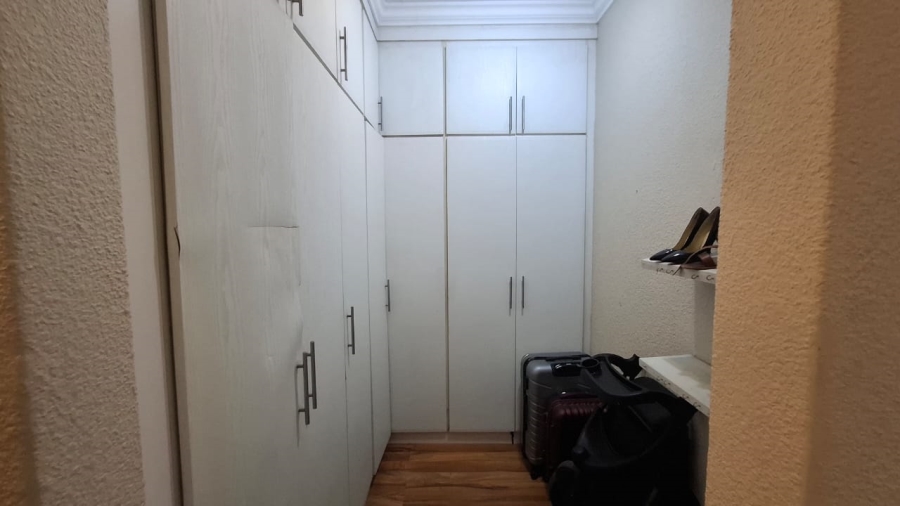 3 Bedroom Property for Sale in Safari Gardens North West